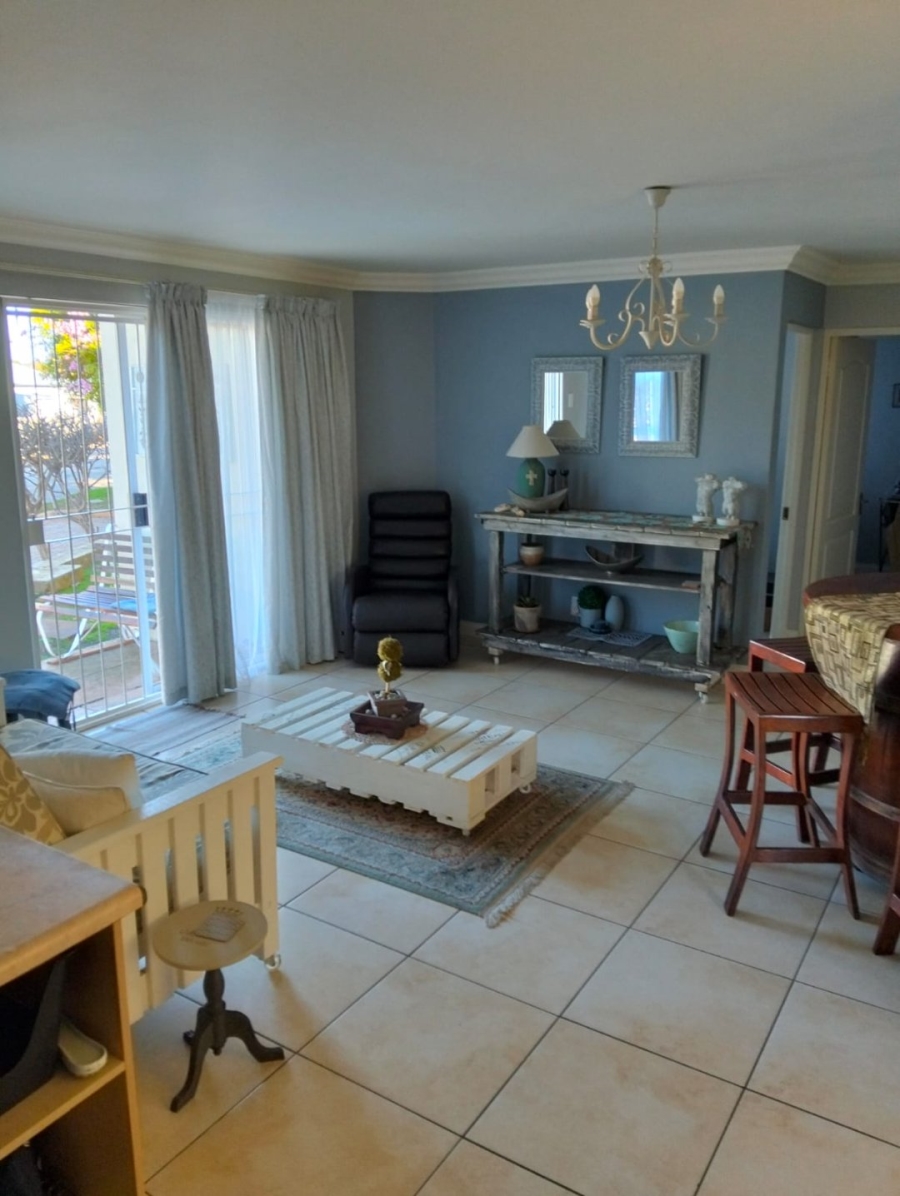 To Let 3 Bedroom Property for Rent in Ferreira Town Eastern Cape